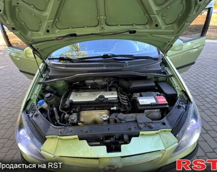 Зеленый Хендай Гетц, объемом двигателя 1.4 л и пробегом 157 тыс. км за 5700 $, фото 8 на Automoto.ua