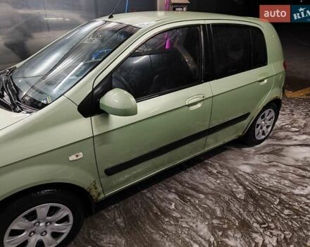 Зеленый Хендай Гетц, объемом двигателя 1.4 л и пробегом 219 тыс. км за 4000 $, фото 4 на Automoto.ua