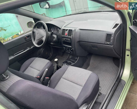 Зеленый Хендай Гетц, объемом двигателя 1.1 л и пробегом 116 тыс. км за 3700 $, фото 3 на Automoto.ua