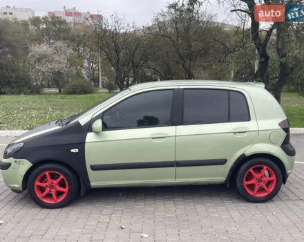 Зеленый Хендай Гетц, объемом двигателя 1.4 л и пробегом 165 тыс. км за 3400 $, фото 3 на Automoto.ua