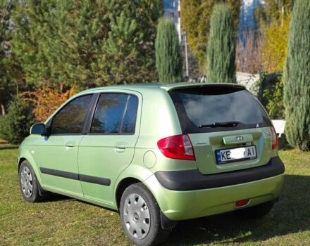 Зеленый Хендай Гетц, объемом двигателя 1.4 л и пробегом 162 тыс. км за 6000 $, фото 2 на Automoto.ua