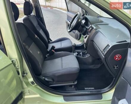 Зеленый Хендай Гетц, объемом двигателя 1.4 л и пробегом 173 тыс. км за 5600 $, фото 17 на Automoto.ua