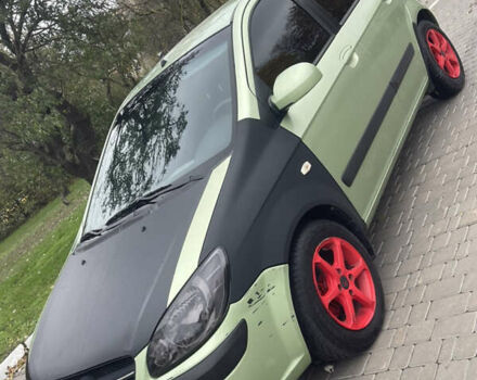 Зеленый Хендай Гетц, объемом двигателя 1.4 л и пробегом 165 тыс. км за 3400 $, фото 2 на Automoto.ua