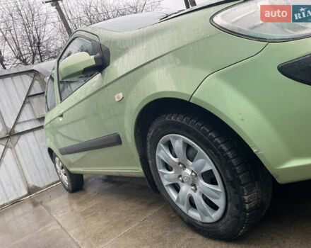 Зеленый Хендай Гетц, объемом двигателя 1.1 л и пробегом 116 тыс. км за 3700 $, фото 4 на Automoto.ua