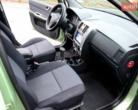 Зеленый Хендай Гетц, объемом двигателя 1.4 л и пробегом 230 тыс. км за 5700 $, фото 12 на Automoto.ua