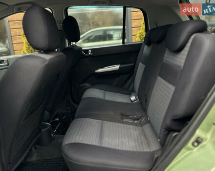 Зеленый Хендай Гетц, объемом двигателя 1.4 л и пробегом 132 тыс. км за 4650 $, фото 39 на Automoto.ua