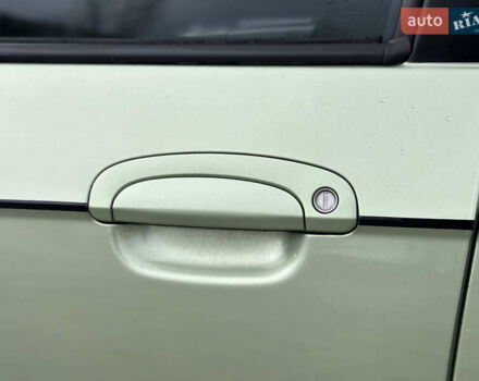 Зеленый Хендай Гетц, объемом двигателя 1.4 л и пробегом 132 тыс. км за 4650 $, фото 20 на Automoto.ua