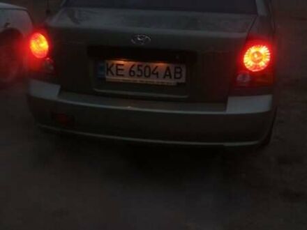 Зелений Хендай Гетц, об'ємом двигуна 1.5 л та пробігом 200 тис. км за 3650 $, фото 1 на Automoto.ua