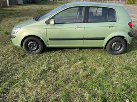 Зеленый Хендай Гетц, объемом двигателя 1.34 л и пробегом 66 тыс. км за 6000 $, фото 1 на Automoto.ua