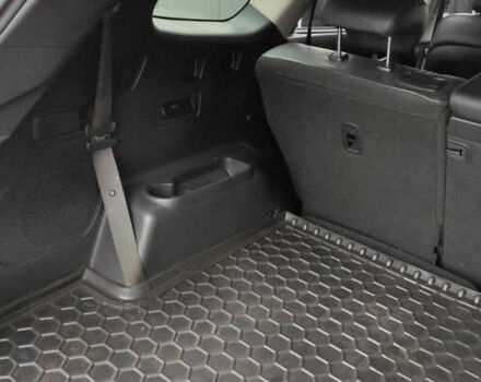 Белый Хендай Гранд Санта Фе, объемом двигателя 2.2 л и пробегом 99 тыс. км за 21000 $, фото 24 на Automoto.ua