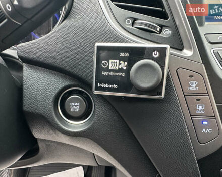 Белый Хендай Гранд Санта Фе, объемом двигателя 2.2 л и пробегом 208 тыс. км за 17700 $, фото 35 на Automoto.ua