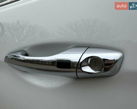 Белый Хендай Гранд Санта Фе, объемом двигателя 2.2 л и пробегом 208 тыс. км за 17700 $, фото 32 на Automoto.ua