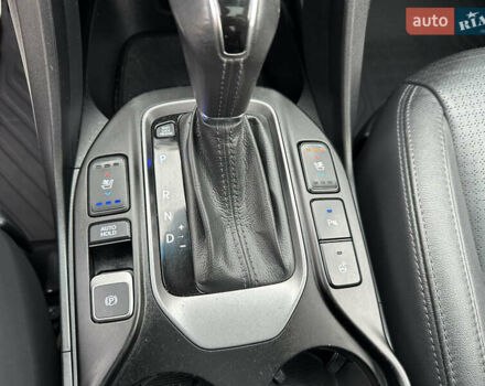 Белый Хендай Гранд Санта Фе, объемом двигателя 2.2 л и пробегом 208 тыс. км за 17700 $, фото 37 на Automoto.ua