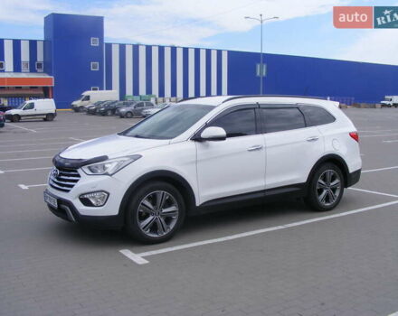Белый Хендай Гранд Санта Фе, объемом двигателя 2.2 л и пробегом 99 тыс. км за 21000 $, фото 1 на Automoto.ua