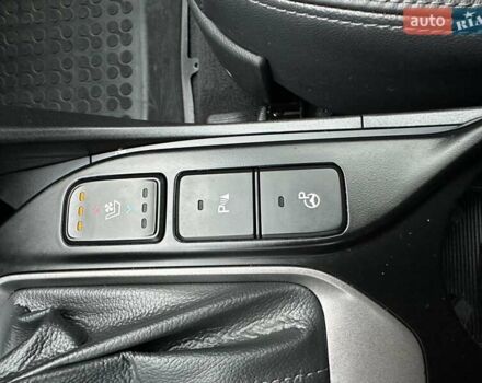 Белый Хендай Гранд Санта Фе, объемом двигателя 2.2 л и пробегом 231 тыс. км за 19197 $, фото 32 на Automoto.ua