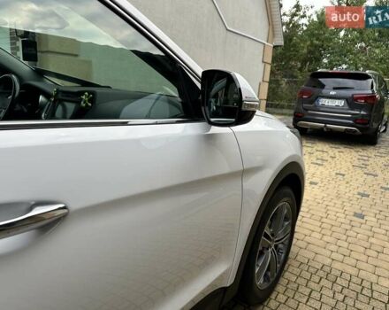 Белый Хендай Гранд Санта Фе, объемом двигателя 2.2 л и пробегом 231 тыс. км за 19197 $, фото 134 на Automoto.ua