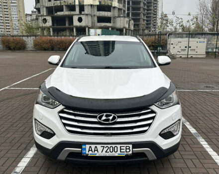 Белый Хендай Гранд Санта Фе, объемом двигателя 2.2 л и пробегом 187 тыс. км за 19800 $, фото 1 на Automoto.ua