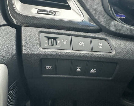 Белый Хендай Гранд Санта Фе, объемом двигателя 2.2 л и пробегом 187 тыс. км за 19800 $, фото 10 на Automoto.ua