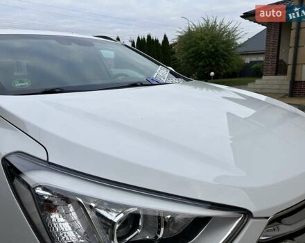 Белый Хендай Гранд Санта Фе, объемом двигателя 2.2 л и пробегом 231 тыс. км за 19197 $, фото 131 на Automoto.ua