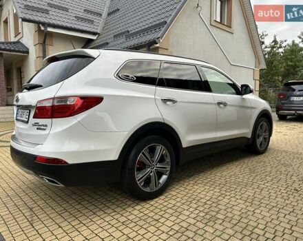 Белый Хендай Гранд Санта Фе, объемом двигателя 2.2 л и пробегом 231 тыс. км за 19197 $, фото 79 на Automoto.ua