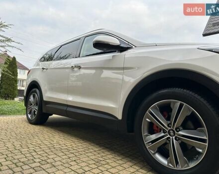 Белый Хендай Гранд Санта Фе, объемом двигателя 2.2 л и пробегом 231 тыс. км за 19197 $, фото 128 на Automoto.ua