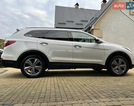 Белый Хендай Гранд Санта Фе, объемом двигателя 2.2 л и пробегом 231 тыс. км за 19197 $, фото 48 на Automoto.ua