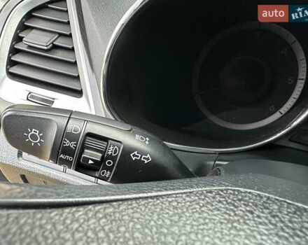 Белый Хендай Гранд Санта Фе, объемом двигателя 2.2 л и пробегом 231 тыс. км за 19197 $, фото 16 на Automoto.ua