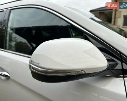 Белый Хендай Гранд Санта Фе, объемом двигателя 2.2 л и пробегом 231 тыс. км за 19197 $, фото 133 на Automoto.ua