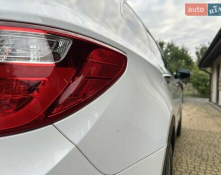 Белый Хендай Гранд Санта Фе, объемом двигателя 2.2 л и пробегом 231 тыс. км за 19197 $, фото 124 на Automoto.ua