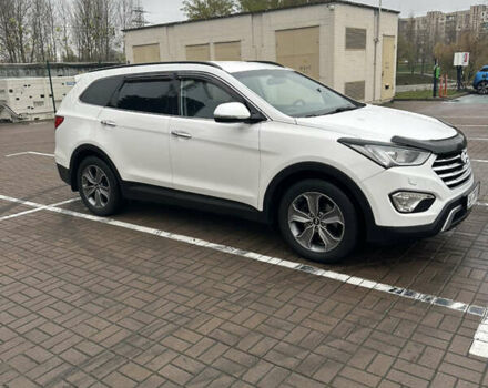 Белый Хендай Гранд Санта Фе, объемом двигателя 2.2 л и пробегом 187 тыс. км за 19800 $, фото 2 на Automoto.ua