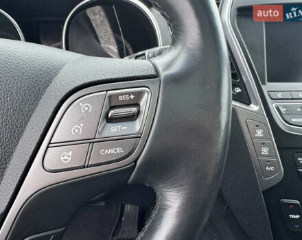 Белый Хендай Гранд Санта Фе, объемом двигателя 2.2 л и пробегом 149 тыс. км за 20777 $, фото 35 на Automoto.ua