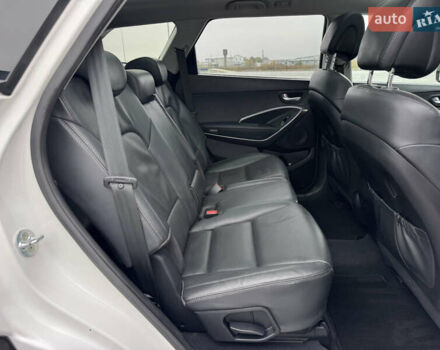 Белый Хендай Гранд Санта Фе, объемом двигателя 2.2 л и пробегом 149 тыс. км за 20777 $, фото 24 на Automoto.ua