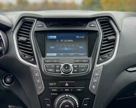 Белый Хендай Гранд Санта Фе, объемом двигателя 2.2 л и пробегом 149 тыс. км за 20777 $, фото 37 на Automoto.ua