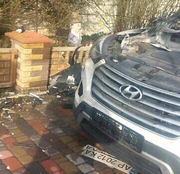 Белый Хендай Гранд Санта Фе, объемом двигателя 2.2 л и пробегом 246 тыс. км за 5000 $, фото 19 на Automoto.ua