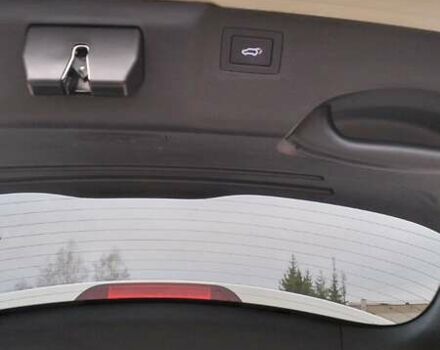 Білий Хендай Гранд Санта Фє, об'ємом двигуна 2.2 л та пробігом 205 тис. км за 23500 $, фото 11 на Automoto.ua