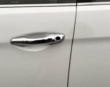 Білий Хендай Гранд Санта Фє, об'ємом двигуна 2.2 л та пробігом 205 тис. км за 23500 $, фото 7 на Automoto.ua