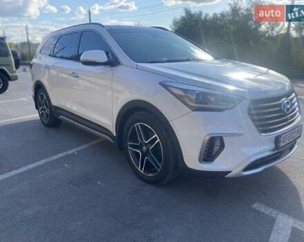 Білий Хендай Гранд Санта Фє, об'ємом двигуна 2.2 л та пробігом 178 тис. км за 22900 $, фото 6 на Automoto.ua