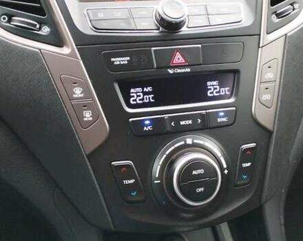 Білий Хендай Гранд Санта Фє, об'ємом двигуна 2.2 л та пробігом 205 тис. км за 23500 $, фото 17 на Automoto.ua