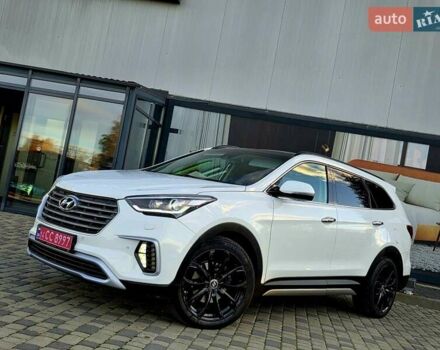 Белый Хендай Гранд Санта Фе, объемом двигателя 2.2 л и пробегом 118 тыс. км за 26950 $, фото 7 на Automoto.ua
