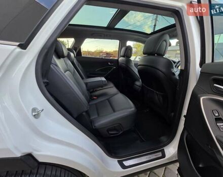 Белый Хендай Гранд Санта Фе, объемом двигателя 2.2 л и пробегом 118 тыс. км за 26950 $, фото 71 на Automoto.ua