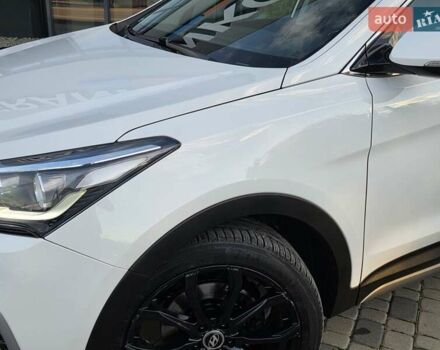 Белый Хендай Гранд Санта Фе, объемом двигателя 2.2 л и пробегом 118 тыс. км за 26950 $, фото 27 на Automoto.ua