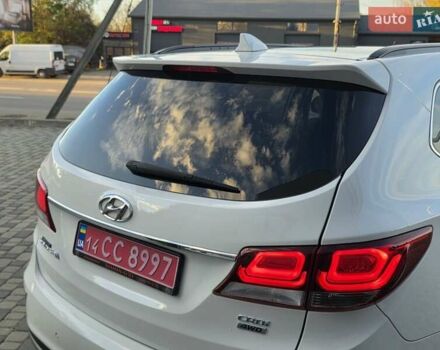 Белый Хендай Гранд Санта Фе, объемом двигателя 2.2 л и пробегом 118 тыс. км за 26950 $, фото 34 на Automoto.ua