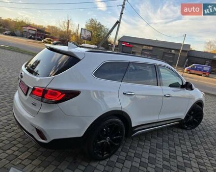 Белый Хендай Гранд Санта Фе, объемом двигателя 2.2 л и пробегом 118 тыс. км за 26950 $, фото 43 на Automoto.ua