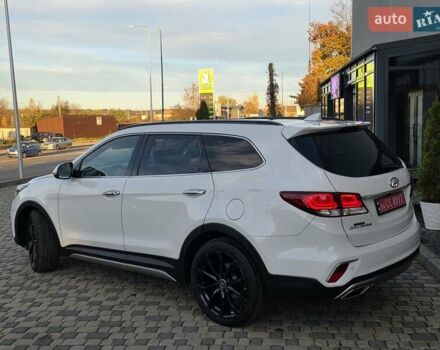 Белый Хендай Гранд Санта Фе, объемом двигателя 2.2 л и пробегом 118 тыс. км за 26950 $, фото 26 на Automoto.ua