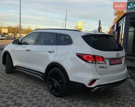 Белый Хендай Гранд Санта Фе, объемом двигателя 2.2 л и пробегом 118 тыс. км за 26950 $, фото 25 на Automoto.ua