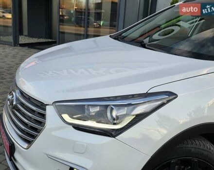 Белый Хендай Гранд Санта Фе, объемом двигателя 2.2 л и пробегом 118 тыс. км за 26950 $, фото 36 на Automoto.ua