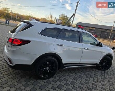 Белый Хендай Гранд Санта Фе, объемом двигателя 2.2 л и пробегом 118 тыс. км за 26950 $, фото 47 на Automoto.ua