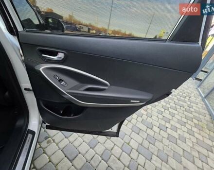 Белый Хендай Гранд Санта Фе, объемом двигателя 2.2 л и пробегом 118 тыс. км за 26950 $, фото 76 на Automoto.ua