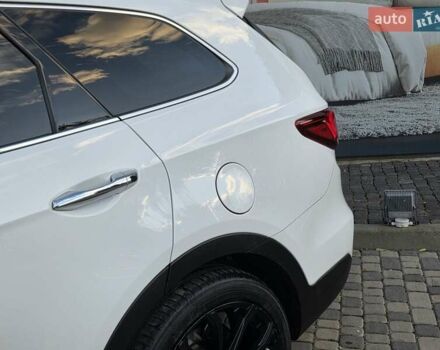 Белый Хендай Гранд Санта Фе, объемом двигателя 2.2 л и пробегом 118 тыс. км за 26950 $, фото 20 на Automoto.ua