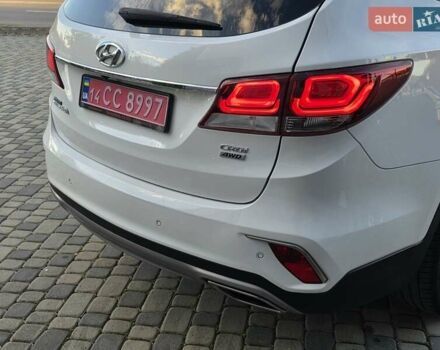 Белый Хендай Гранд Санта Фе, объемом двигателя 2.2 л и пробегом 118 тыс. км за 26950 $, фото 38 на Automoto.ua